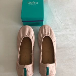 Tieks. Ballerina Pink Size 6